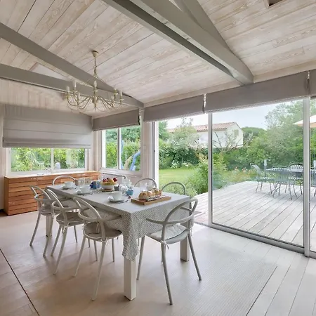 Semesterbostad Maison Familiale A 800 M Du Centre - 6 Adt 4 Enf