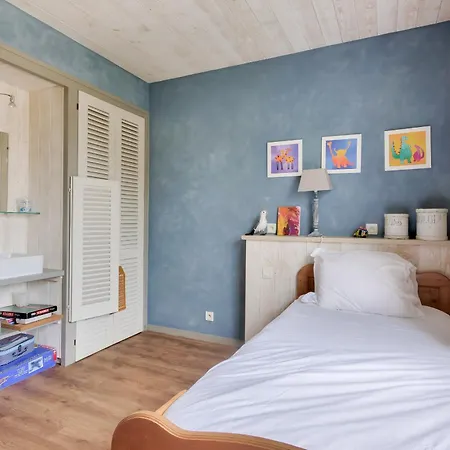 Semesterbostad Maison Familiale A 800 M Du Centre - 6 Adt 4 Enf *