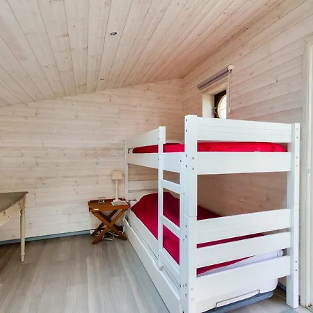 - 10 Personnes - 800m Du Centre *