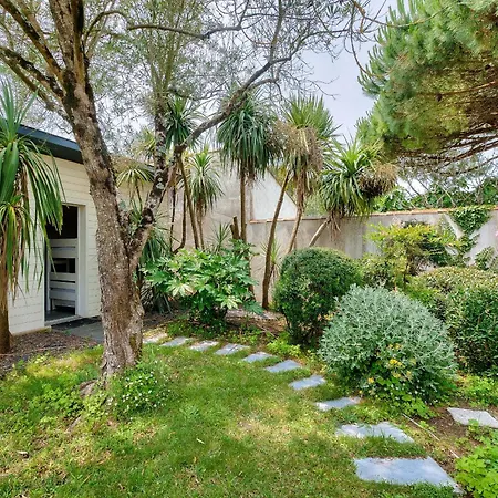 Holiday home - 10 Personnes - 800m Du Centre La Flotte