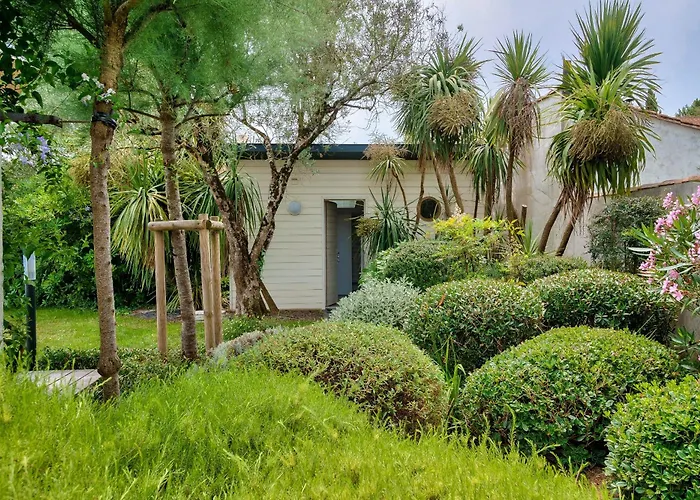 - 10 Personnes - 800m Du Centre Feriehus La Flotte